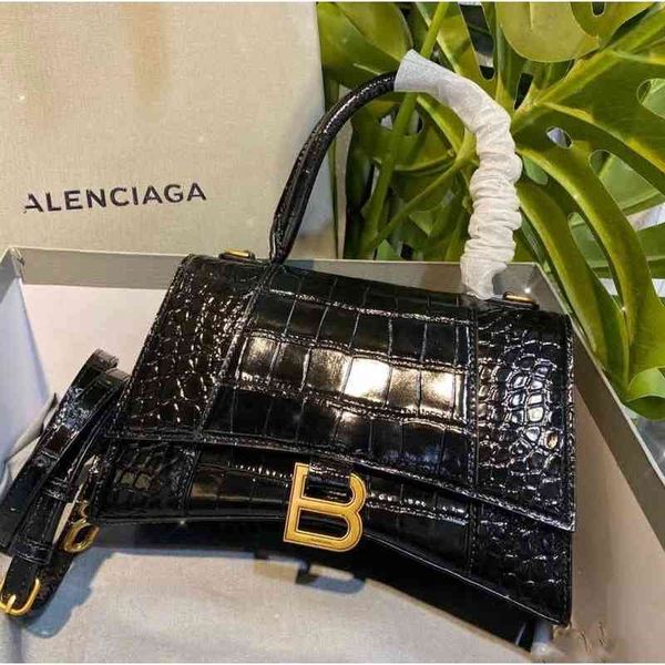 bags balencaigass luxury handbags star same bag female 2022 versatile b family crocodile hourglass leather diagonal character tt
bags balencaigass luxury handbags star same bag female 2022 versatile b family crocodile hourglass leather diagonal character tt