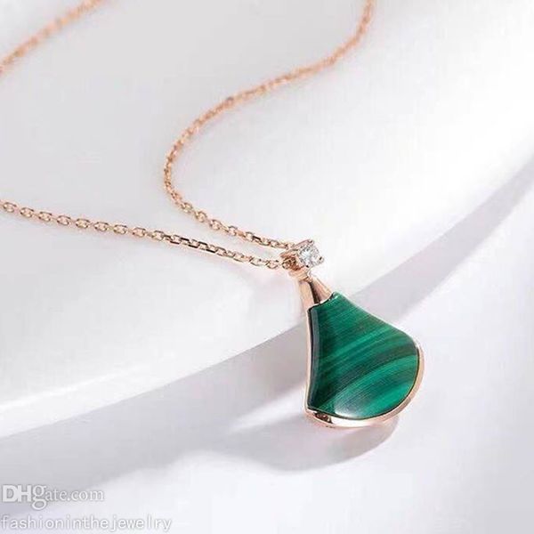 fashion luxury jewelry necklaces designers fan shape divas dream necklace white green chalcedony small skirt female jewelry suitable for val, Silver
fashion luxury jewelry necklaces designers fan shape divas dream necklace white green chalcedony small skirt female jewelry suitable for val, Silver