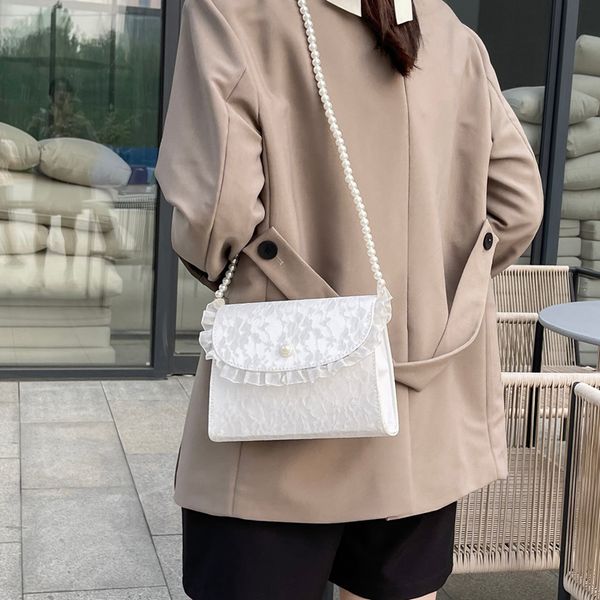 retro crossbody bags for women vintage lace pearl chain ladies small square shoulder bag female clutch purse handbags sac femme l220815
retro crossbody bags for women vintage lace pearl chain ladies small square shoulder bag female clutch purse handbags sac femme l220815