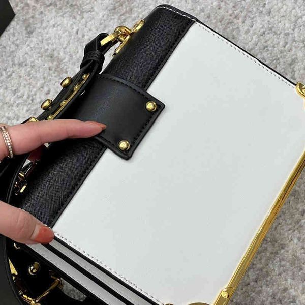 evening bags handbags new women wallet famous fashion bag purses clutch for lady triangle marker shoulder 0510
evening bags handbags new women wallet famous fashion bag purses clutch for lady triangle marker shoulder 0510