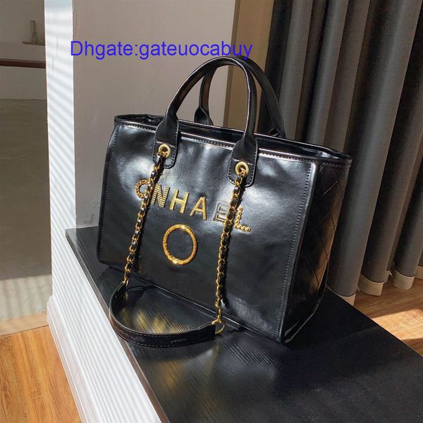 classic designer luxury handbags women's beach bags brand ch metal badge tote bag small mini evening handbag female capacity large leat, Black;red
classic designer luxury handbags women's beach bags brand ch metal badge tote bag small mini evening handbag female capacity large leat, Black;red