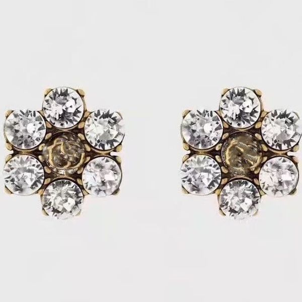 stud charm 18k gold plated 925 silver luxury designer alphabet geometric women's round crystal rhinestone pearl dgearrings wedding part, Golden
stud charm 18k gold plated 925 silver luxury designer alphabet geometric women's round crystal rhinestone pearl dgearrings wedding part, Golden