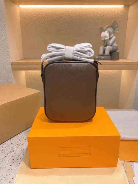 shoulder bags women crossbody tote handbag leather messenger classic mobile phone fashion designer lady wallet 1110
shoulder bags women crossbody tote handbag leather messenger classic mobile phone fashion designer lady wallet 1110