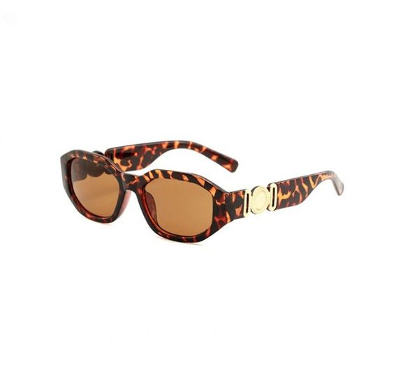 designer retro sunglasses popular womens mens uv 400 sun glasses goggle senior eyewear for man woman eyeglasses casual with box, White;black
designer retro sunglasses popular womens mens uv 400 sun glasses goggle senior eyewear for man woman eyeglasses casual with box, White;black