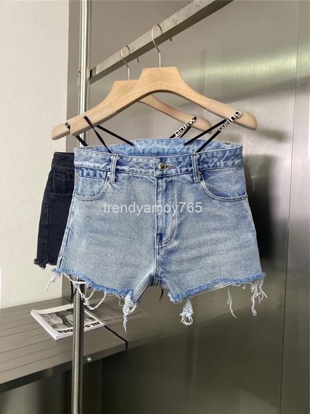 women's shorts aw king letter loose rough jeans spring and summer straight tube design high waist casual shorts women, White;black
women's shorts aw king letter loose rough jeans spring and summer straight tube design high waist casual shorts women, White;black