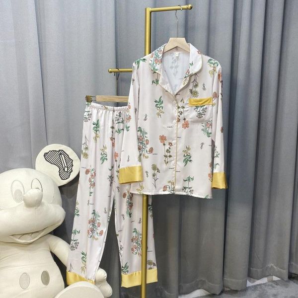 pajama set womens spring sleepwears and summer ice silk peony long sleeve pajamas suit can be worn outside sleepwear, Black;red
pajama set womens spring sleepwears and summer ice silk peony long sleeve pajamas suit can be worn outside sleepwear, Black;red