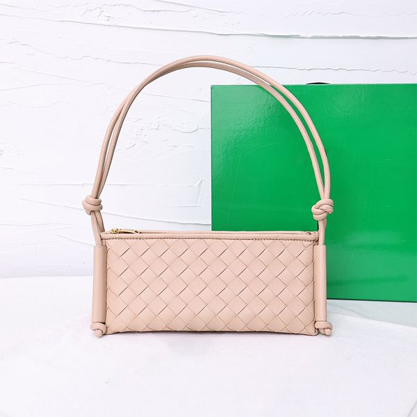 new style designer bag braided underarm bag luxury handbag ladies designer leather clutch fashion super fire design large capacity wallet
new style designer bag braided underarm bag luxury handbag ladies designer leather clutch fashion super fire design large capacity wallet
