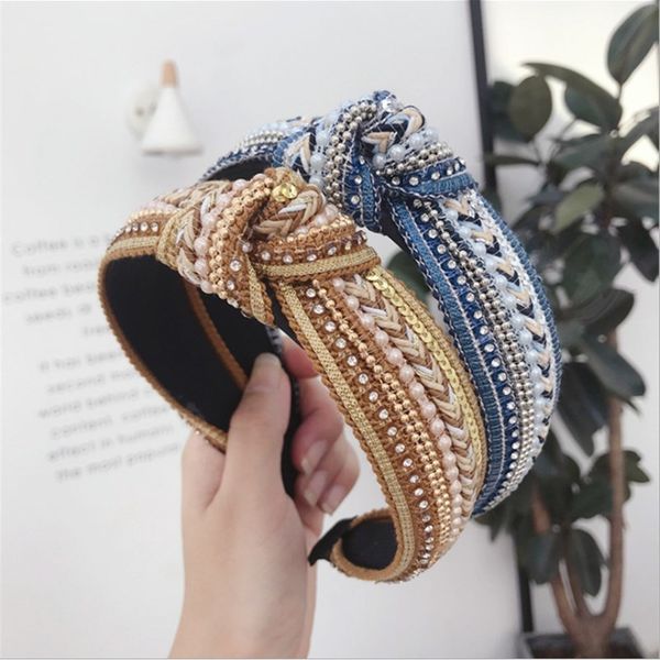 fashion winter hair accessories women's pearl weaving middle knot wide-brimmed headband girl's wild hair band headwear, Silver
fashion winter hair accessories women's pearl weaving middle knot wide-brimmed headband girl's wild hair band headwear, Silver