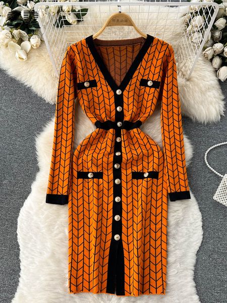 print knitted warm dress women winter 2022 elastic long sleeves v neck elegant ladies causal home sweater dress, Black;gray
print knitted warm dress women winter 2022 elastic long sleeves v neck elegant ladies causal home sweater dress, Black;gray