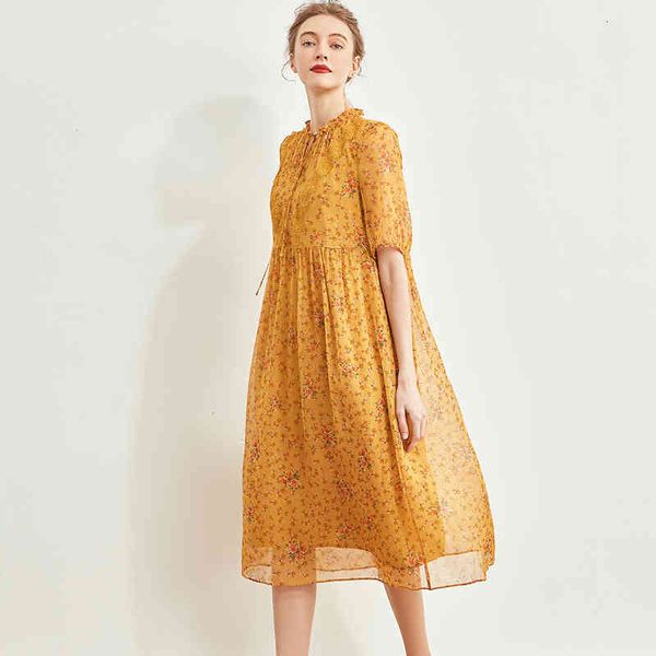the same style in the qiaoqi double-layer silk floral dress female fungus edge v-neck mulberry skirt, Black;gray
the same style in the qiaoqi double-layer silk floral dress female fungus edge v-neck mulberry skirt, Black;gray
