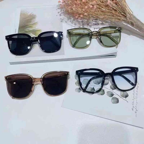 women sunglasses luxury brand designer 2022 women's driving new versatile trend uv sunglass vintage sun glasses for men ladies eyewear, White;black
women sunglasses luxury brand designer 2022 women's driving new versatile trend uv sunglass vintage sun glasses for men ladies eyewear, White;black