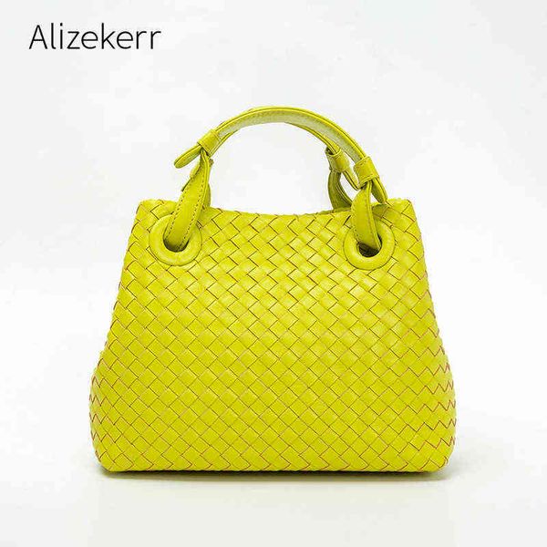 evening bag genuine leather woven handbag for women 2022 new elegant designer luxury brand sheep shoulder bag fashion 220622
evening bag genuine leather woven handbag for women 2022 new elegant designer luxury brand sheep shoulder bag fashion 220622