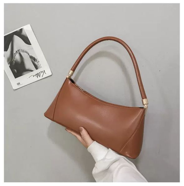 luxury designer shoulder handbags famous camera bag women's man tote crossbody bags women fashion clutch leather color cases han
luxury designer shoulder handbags famous camera bag women's man tote crossbody bags women fashion clutch leather color cases han