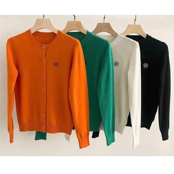 women's knits tees autumn and winter wool cashmere thick knitted cardigan women's long sleeved round neck loose letter simple swea, White
women's knits tees autumn and winter wool cashmere thick knitted cardigan women's long sleeved round neck loose letter simple swea, White