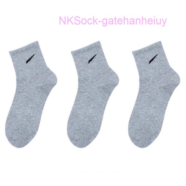 men's fashion classic socks gift box stockings hook brand black white gray medium tube sports cotton sweat absorbing sock men women lux
men's fashion classic socks gift box stockings hook brand black white gray medium tube sports cotton sweat absorbing sock men women lux