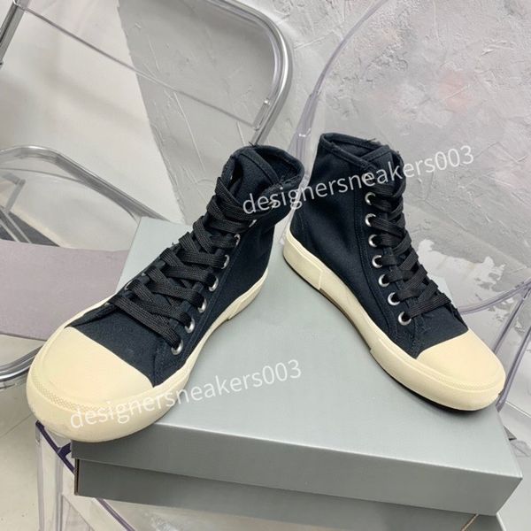 fashion designer shoes women trainer sneakers low casual genuine leather trainers printing embossed grained rubber size35-45, Black
fashion designer shoes women trainer sneakers low casual genuine leather trainers printing embossed grained rubber size35-45, Black