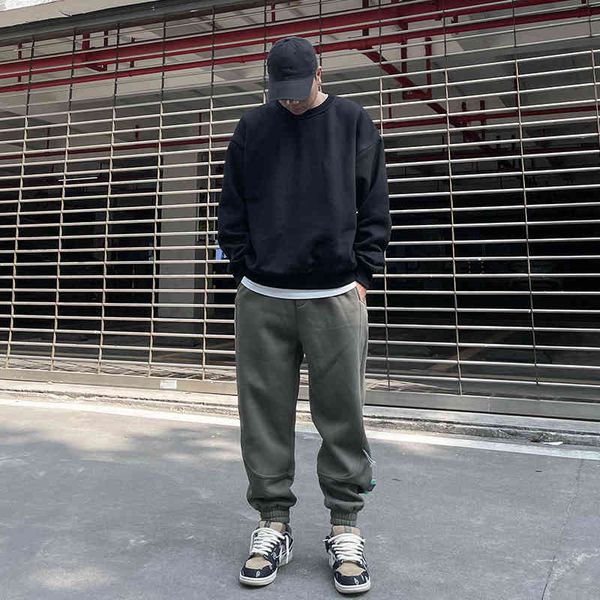 autumn and winter leggings men's fashion brand thickened plush casual versatile loose high street skateboard harlan sports pants, Black
autumn and winter leggings men's fashion brand thickened plush casual versatile loose high street skateboard harlan sports pants, Black