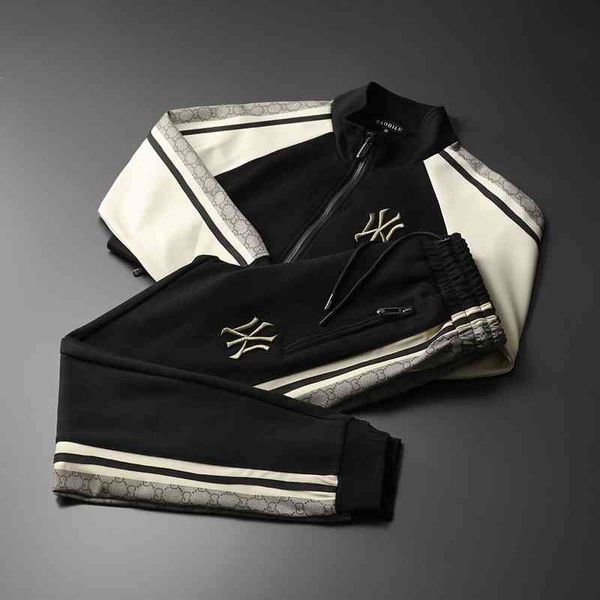 men's sports fashion trend brand clothing leisure suit and new hooded sweater coat two piece, Gray
men's sports fashion trend brand clothing leisure suit and new hooded sweater coat two piece, Gray