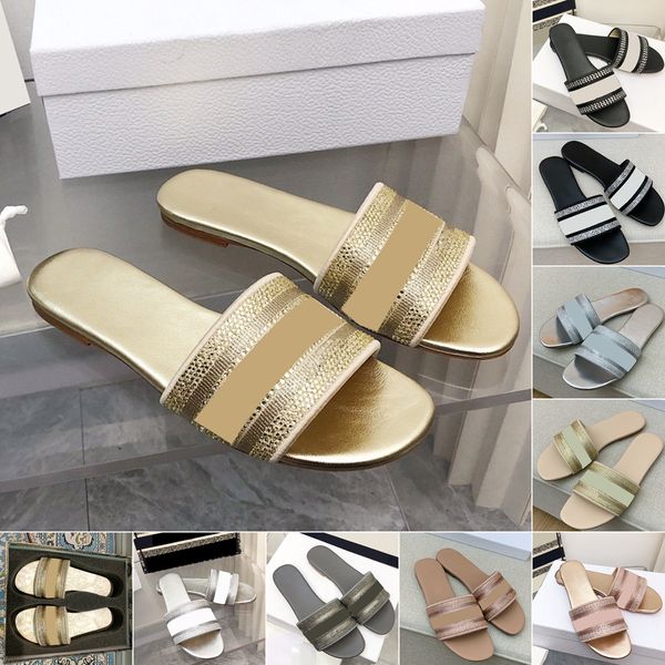 2023 designer women sandals flat slippers scuff fashion embossed shinning twinkling summer low heel slides flip flops sandals size 34-42 new, Black
2023 designer women sandals flat slippers scuff fashion embossed shinning twinkling summer low heel slides flip flops sandals size 34-42 new, Black