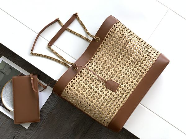 women's stylish small square bag cowhide weaving shoulder handbag cell phone bag fine workmanship simple design
women's stylish small square bag cowhide weaving shoulder handbag cell phone bag fine workmanship simple design