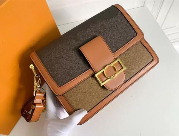 handbag designers shoulder clutch bags crossbody shopping bag purses wallet women backpack, Red;black
handbag designers shoulder clutch bags crossbody shopping bag purses wallet women backpack, Red;black