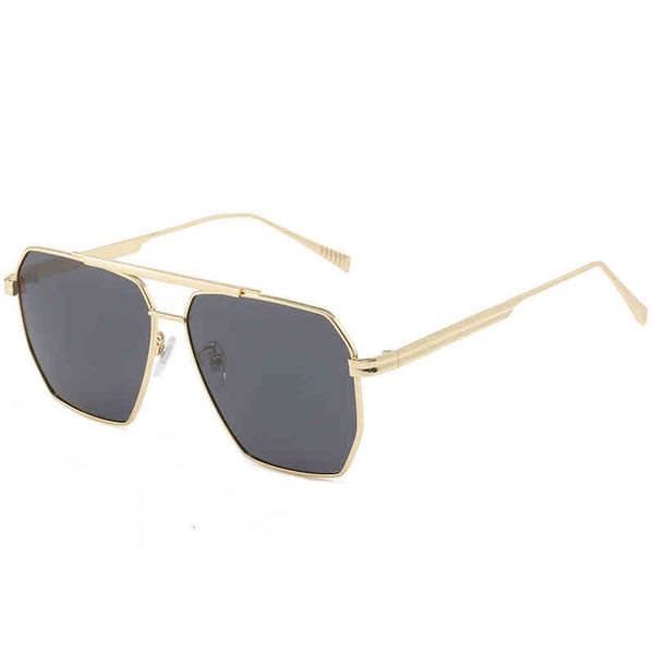 new fancy fashion men's and women's fashion street shooting sunglasses personality cool optical glass z40y, White;black
new fancy fashion men's and women's fashion street shooting sunglasses personality cool optical glass z40y, White;black
