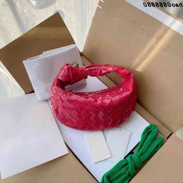 spring hbags bottegas venetas designer 2022 summer jodie oil wax leather knitting knot wrist cloud dumpling bag multi-color and versatileh r
spring hbags bottegas venetas designer 2022 summer jodie oil wax leather knitting knot wrist cloud dumpling bag multi-color and versatileh r