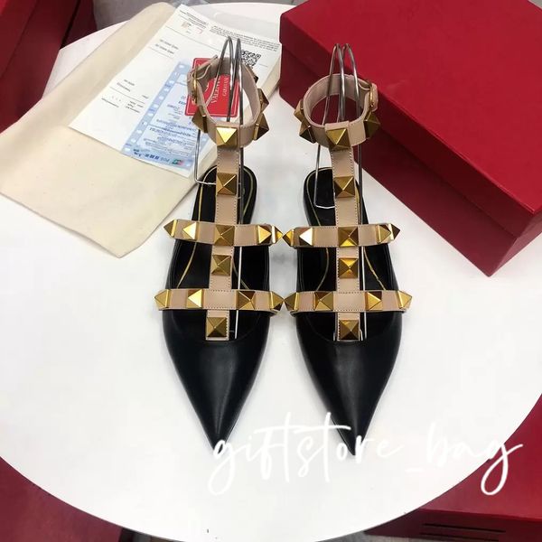 new slippers series fashionable temperament simple calfskin material high-end quality ladies rivet sandals 35-40, Black
new slippers series fashionable temperament simple calfskin material high-end quality ladies rivet sandals 35-40, Black