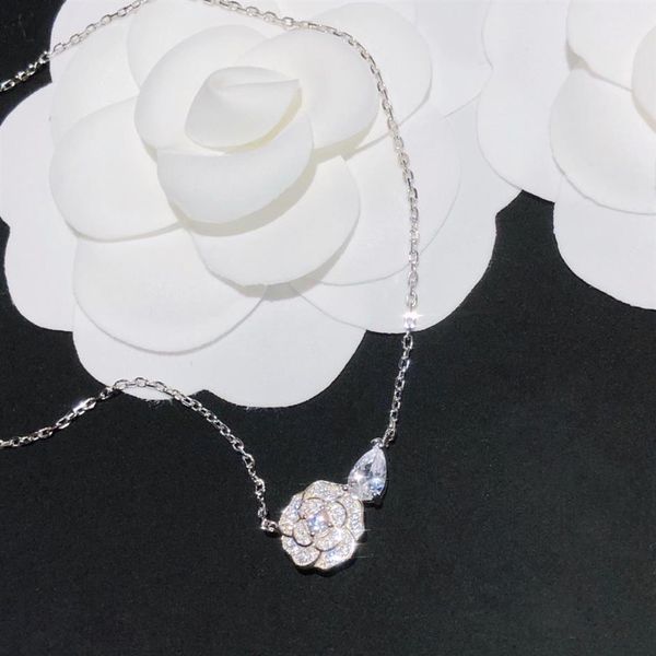 luxury designer jewelry womens necklaces pendants camelia precieux diamond flower double letters c fashion with original box sterl281r, Silver
luxury designer jewelry womens necklaces pendants camelia precieux diamond flower double letters c fashion with original box sterl281r, Silver