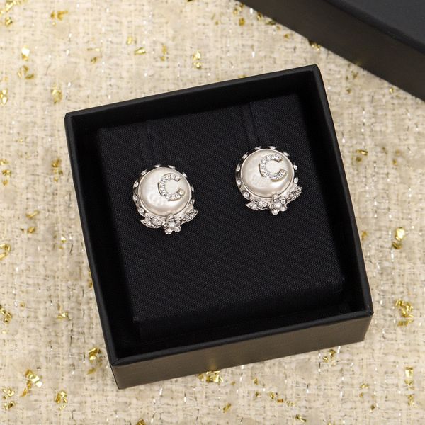 2022 charm stud earring with diamond and nature shell beads for women wedding jewelry gift have box stamp ps4082a, Golden
2022 charm stud earring with diamond and nature shell beads for women wedding jewelry gift have box stamp ps4082a, Golden