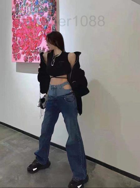 women's jeans designer 2021 early spring new hollow out fake two fashionable high waist slim straight jeans 2tt4, Blue
women's jeans designer 2021 early spring new hollow out fake two fashionable high waist slim straight jeans 2tt4, Blue