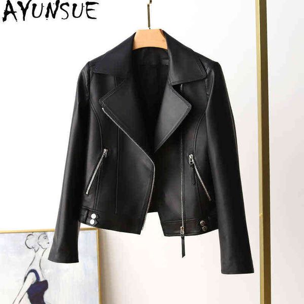 ayunsue genuine sheepskin coat woman genuine leather coats women short korean style coats famale 2021 leather coat ladies sqq65 j220727, Black
ayunsue genuine sheepskin coat woman genuine leather coats women short korean style coats famale 2021 leather coat ladies sqq65 j220727, Black