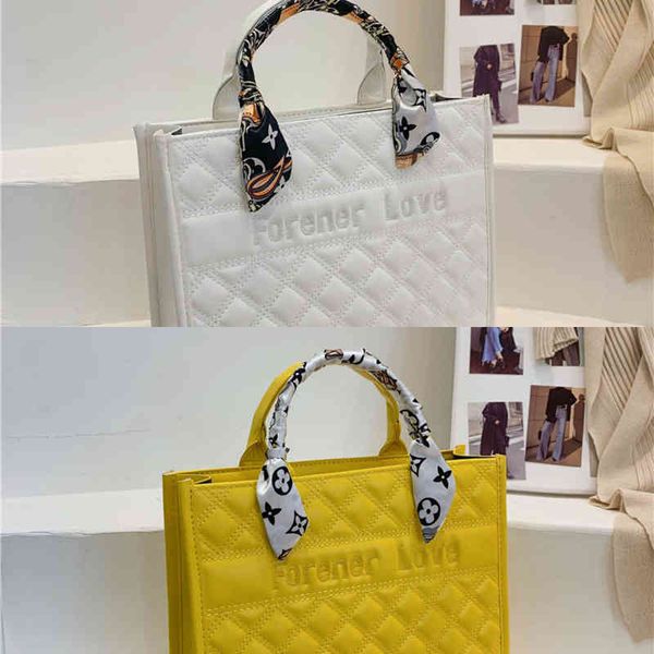 female new shoulder silk capacity large women holiday beach casual tote handle bags fashion ladies
female new shoulder silk capacity large women holiday beach casual tote handle bags fashion ladies