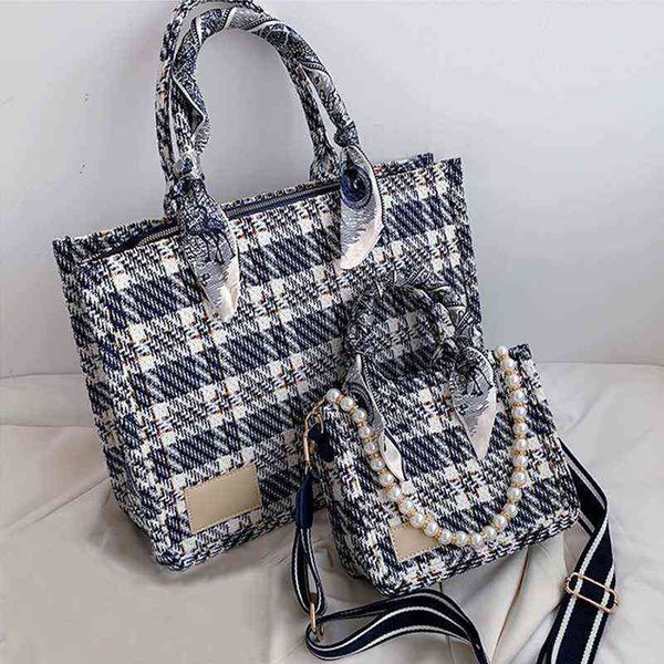 luxury designer handbag color plaid tote bag women fashion shopper casual dark blue pearls silk scarf canvas crossbody bags 220509
luxury designer handbag color plaid tote bag women fashion shopper casual dark blue pearls silk scarf canvas crossbody bags 220509