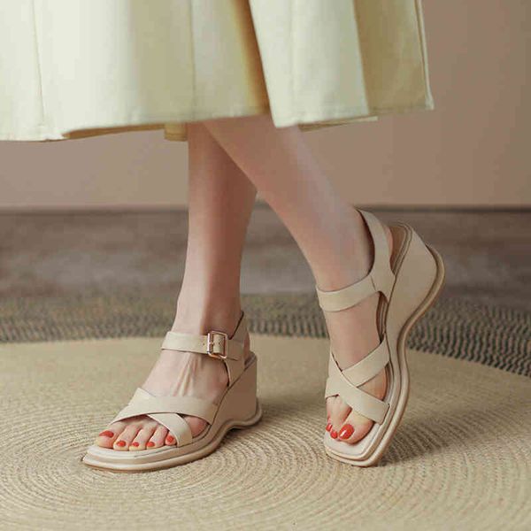 sandals women's sandals with sloping heels head simple casual students' feet not tired white 41 large high heels filx, Black
sandals women's sandals with sloping heels head simple casual students' feet not tired white 41 large high heels filx, Black