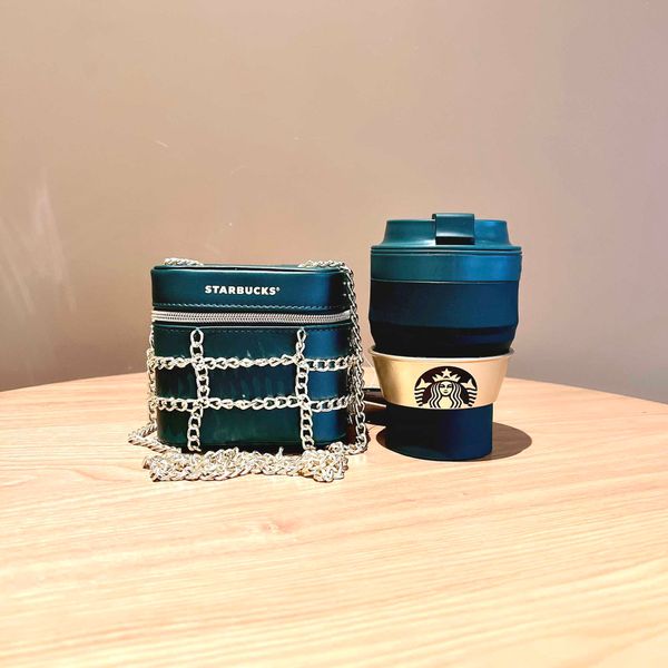 starbucks cup christmas vintage classic dark green silicone folding cup portable water cup with small fragrance chain bag
starbucks cup christmas vintage classic dark green silicone folding cup portable water cup with small fragrance chain bag