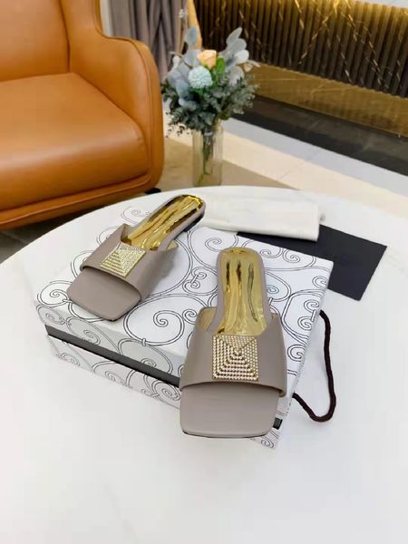 fashion luxury designer women's woven high heel sandals high heel wedding sandals with box size 35-42, Black
fashion luxury designer women's woven high heel sandals high heel wedding sandals with box size 35-42, Black
