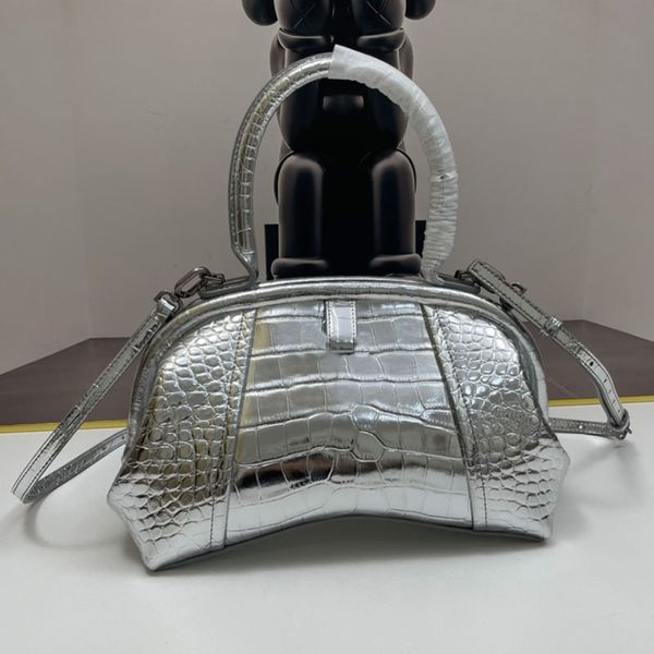 alligator women handbags hobos clutch bags plain underarm bag genuine leather single handle letter hardware removable belt strap fashion wal
alligator women handbags hobos clutch bags plain underarm bag genuine leather single handle letter hardware removable belt strap fashion wal