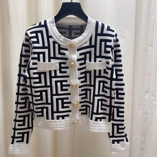 2022 autumn milan runway sweaters o neck long sleeve women's sweater high end jacquard cardigan designer clothing 0619-13, White;black
2022 autumn milan runway sweaters o neck long sleeve women's sweater high end jacquard cardigan designer clothing 0619-13, White;black