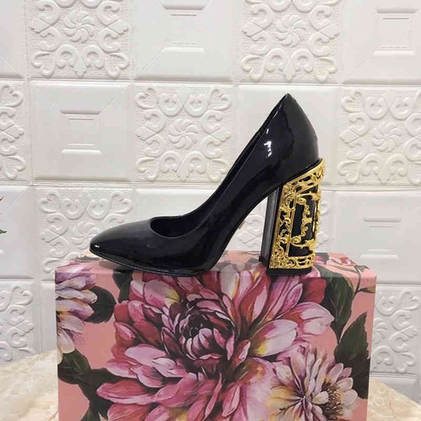 dress shoes women's size34-43 patent leather pumps super high heel metal decoration square toe designer luxury, Black
dress shoes women's size34-43 patent leather pumps super high heel metal decoration square toe designer luxury, Black