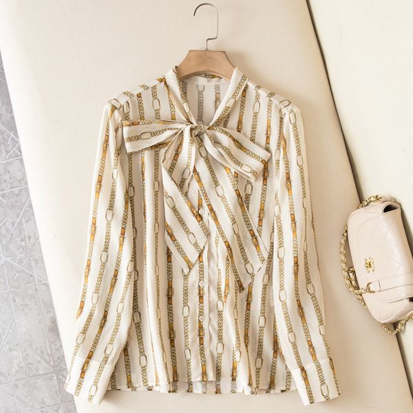 women's blouses & shirts designer spring/summer new silk shirt fashion clothing embroidered letters business short sleeve kashi t-shirt, White
women's blouses & shirts designer spring/summer new silk shirt fashion clothing embroidered letters business short sleeve kashi t-shirt, White