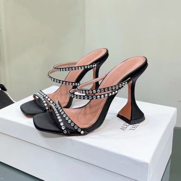 begum crystal-embellished muaddi amina buckle stain open toe tube heel sandals women's luxury designer dress shoes evening slingback sa, Black
begum crystal-embellished muaddi amina buckle stain open toe tube heel sandals women's luxury designer dress shoes evening slingback sa, Black