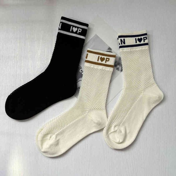 classic letter love brand calf socks fashion hosiery spring summer mesh hollowed hosierys designer middle tube sock hg8n, Black;white
classic letter love brand calf socks fashion hosiery spring summer mesh hollowed hosierys designer middle tube sock hg8n, Black;white
