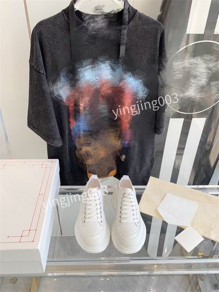 2022 fashion mens women designer boot leather lace up platform oversized sole sneakers white black luxury velvet suede casual espadrilles sy
2022 fashion mens women designer boot leather lace up platform oversized sole sneakers white black luxury velvet suede casual espadrilles sy