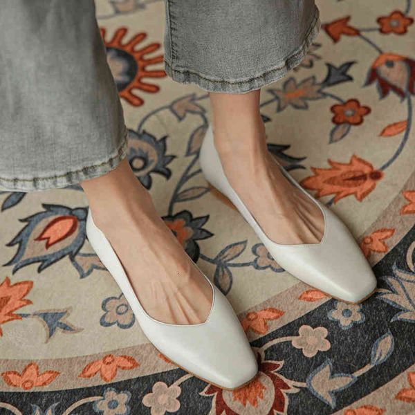 boots minority single shoes women spring and autumn extremely simple style leather square head flat heel sheepskin shallow mouth akus, Black
boots minority single shoes women spring and autumn extremely simple style leather square head flat heel sheepskin shallow mouth akus, Black