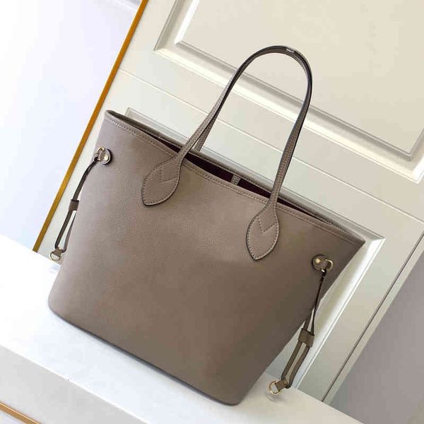 new haute couture bag designer luxury ladies handbag casual fashion leather crossbody shoulder shopping
new haute couture bag designer luxury ladies handbag casual fashion leather crossbody shoulder shopping