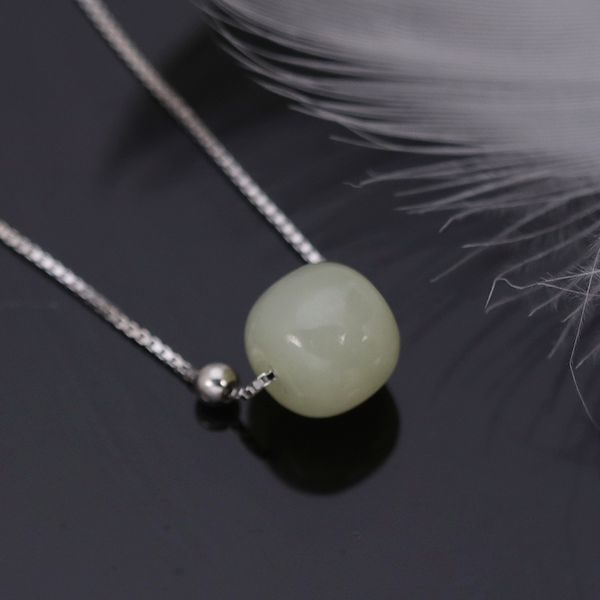 s925 silver n jade single bead necklace female high sense minority design chalcedony pendant simple clavicle chain
s925 silver n jade single bead necklace female high sense minority design chalcedony pendant simple clavicle chain