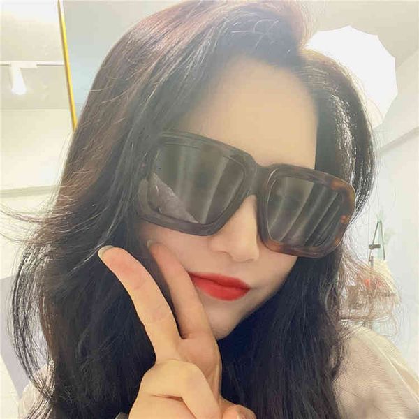 sunglasses luo yijia's fashion square star same sunglasses lw40080u b z4c5, White;black
sunglasses luo yijia's fashion square star same sunglasses lw40080u b z4c5, White;black