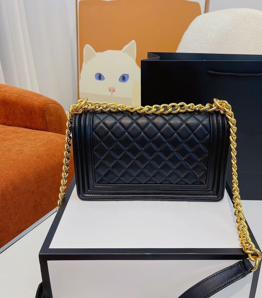 chan bag2022 lady's new fashion dinner bag metal chain shoulder bag noble designer bags shopping bag totebag valentine's day chris
chan bag2022 lady's new fashion dinner bag metal chain shoulder bag noble designer bags shopping bag totebag valentine's day chris