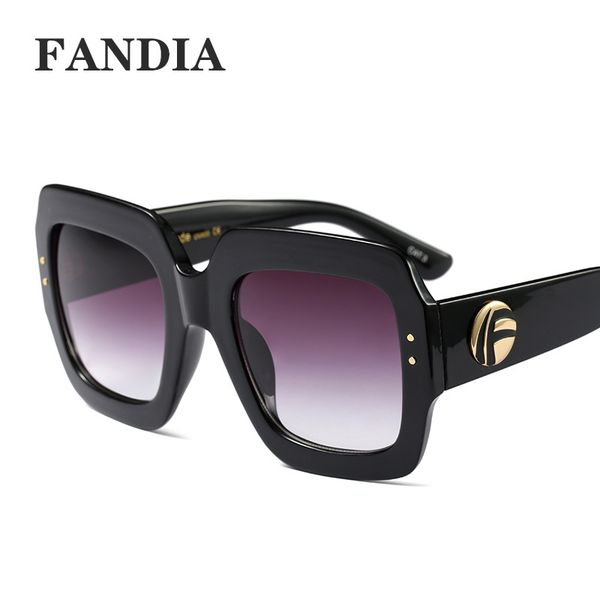 europe and the united states new quality fashion sunglasses three-color frame spot plain color all-match crystal tide cool sunscreen sunglas, White;black
europe and the united states new quality fashion sunglasses three-color frame spot plain color all-match crystal tide cool sunscreen sunglas, White;black